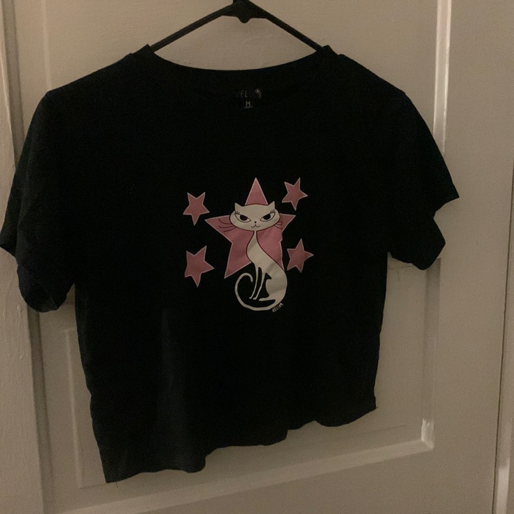 cat cropped t-shirt